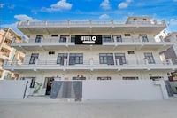 Super Hotel O Shimla Bypass Road ISBT Dehradun Formerly Benison Guest House