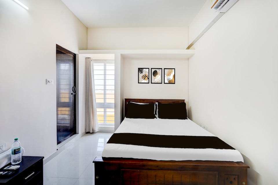 Collection O Sholinganallur Chennai Formerly Nimalan Residenc, OMR Chennai, Chennai