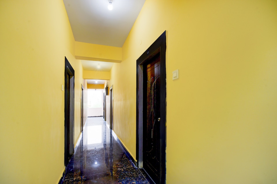 Hotel O Grand Vista Hotel, Shamshabad, Hyderabad