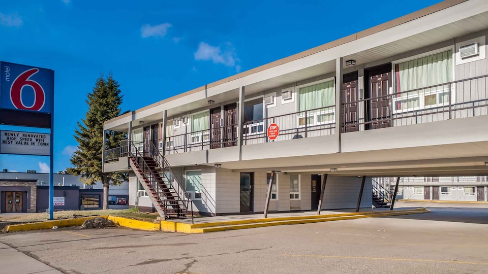 Motel 6 Fort St. John, BC, FORT ST. JOHN_G6_CA, FORT ST. JOHN