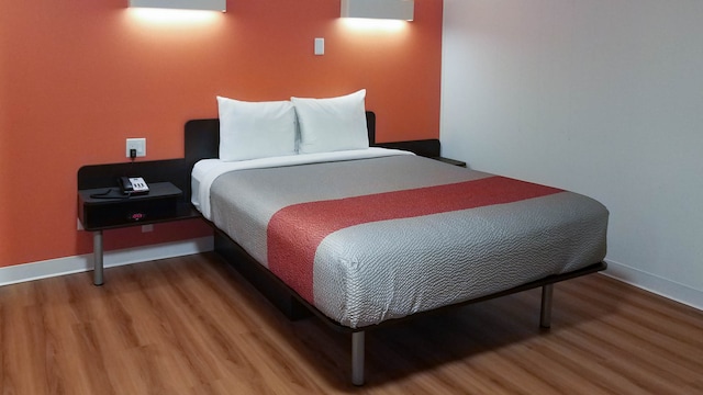 1 Queen Bed | Non-Smoking, Micfridge