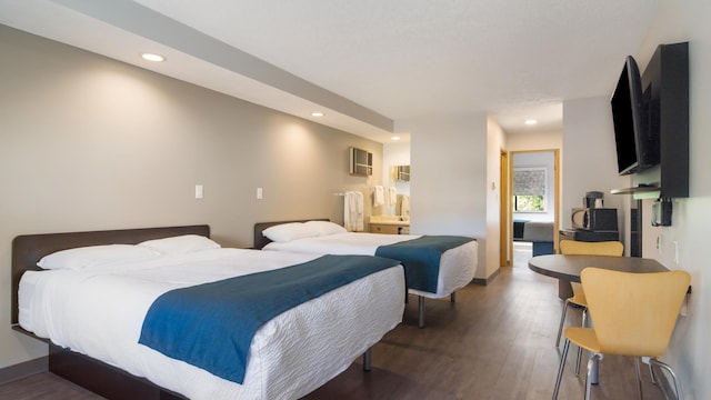 3 Queen Beds | Suite, Non-Smoking