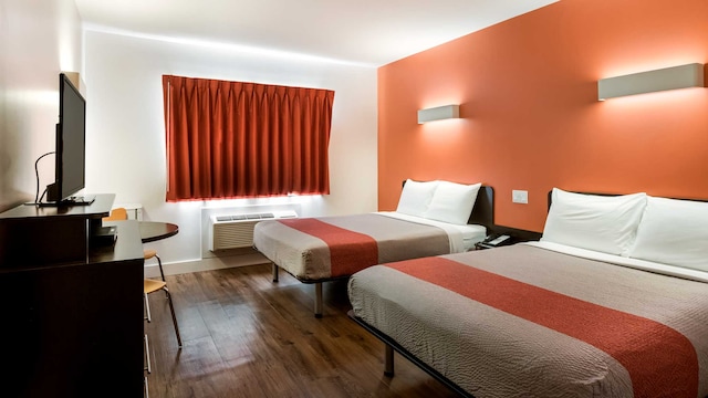 2 Queen Beds | Suite, Non-Smoking, Kitchen