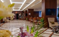 Dancenter Harbour Gateway Jeddah Beach Vivid Plaza Hotel