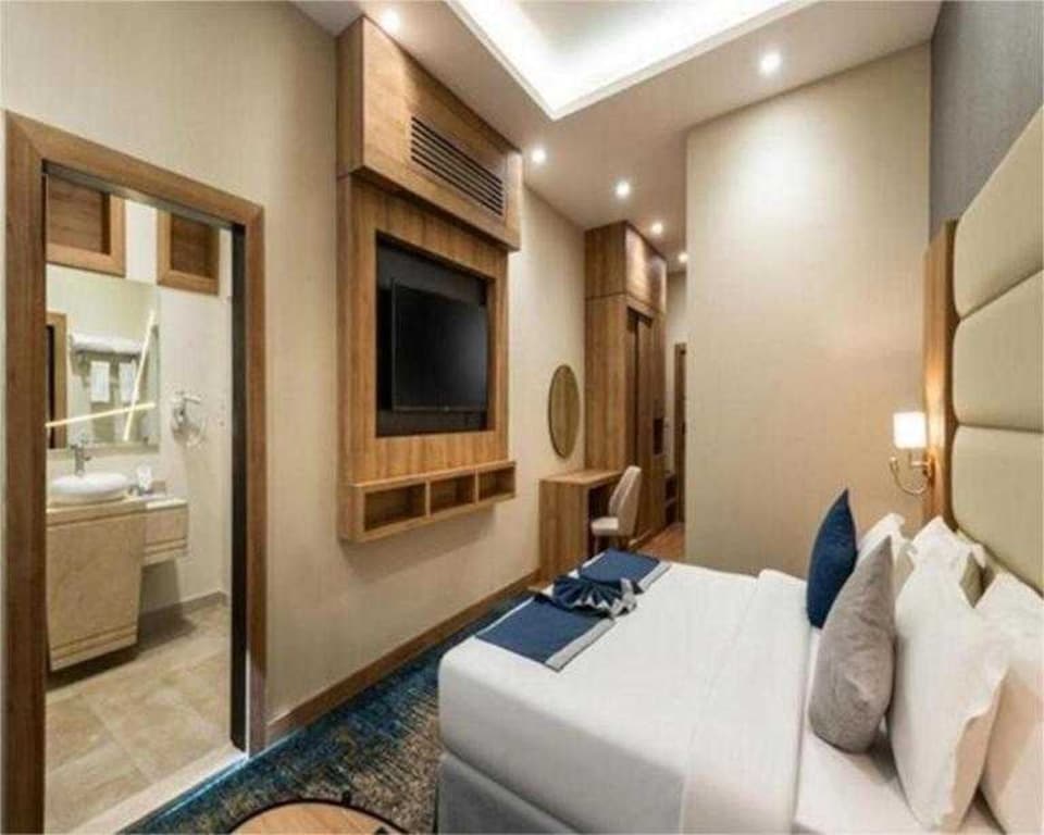 Dancenter Luxury Central King Fahd Road Formerly Anan Hotel, Al Muruj-Al Mursulat Riyadh, Riyadh