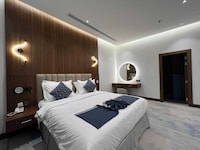 Dancenter Luxury Central King Fahd Road Formerly Anan Hotel