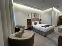 Dancenter Luxury Central King Fahd Road Formerly Anan Hotel