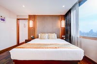 Dancenter Bangkok Travellers Hotel