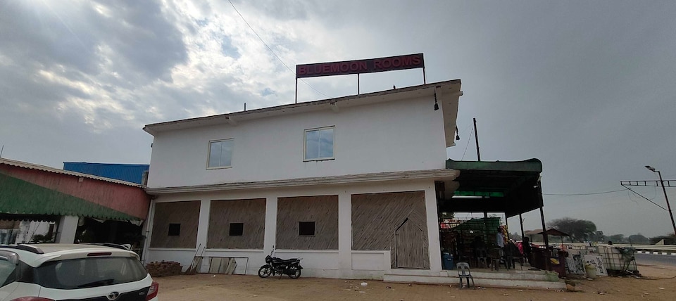 Hotel O Blue Moon Sikandra, Bilhaur, Bilhaur