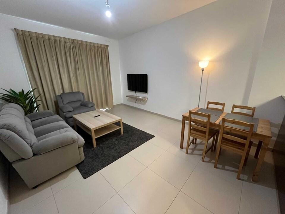 Dancenter Luxury 1 Bedroom at The Arc Tower B, Al Reem Island, Abu Dhabi