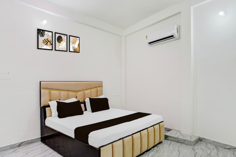 HOTEL O NEW HIGHWAY Kannauj Railway Station, Mall Road Kanpur, Kanpur