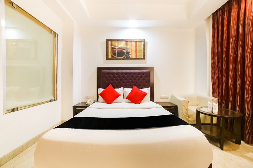 Capital O 467 Hotel Livasa Inn, Karol Bagh Delhi, Delhi