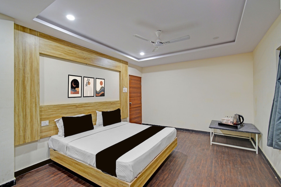 Super Collection O ECIL Industrial Estate Formerly Hotel Cube, Secunderabad, Hyderabad