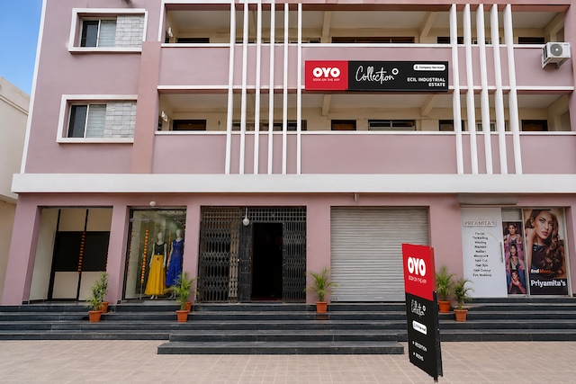 Collection O ECIL Industrial Estate Formerly Hotel Cube