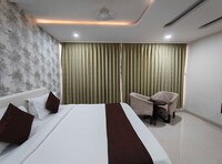 Townhouse Cineplanet Kompally