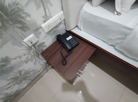 Townhouse Cineplanet Kompally