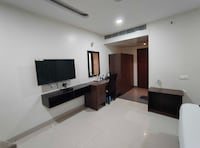 Townhouse Cineplanet Kompally
