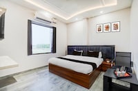 Hotel O Hanuman Gadi Formerly Alankar Lawn