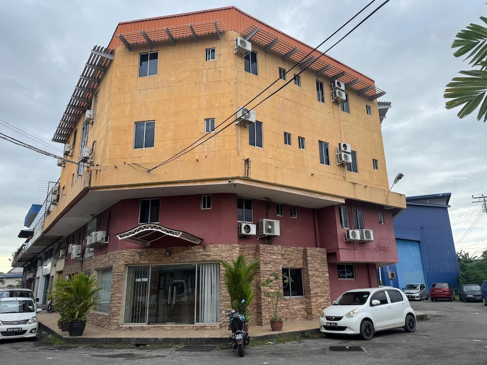 Dancenter Hotel Oriental, Kota Kinabalu, Kota Kinabalu