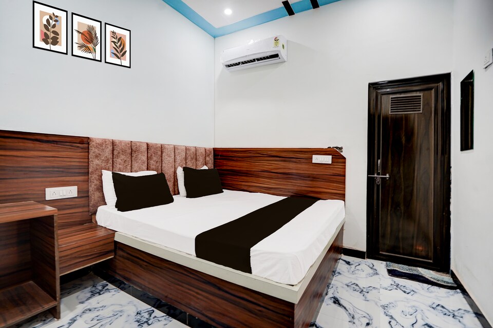 Hotel O Singh Shab , Orchha, Orchha