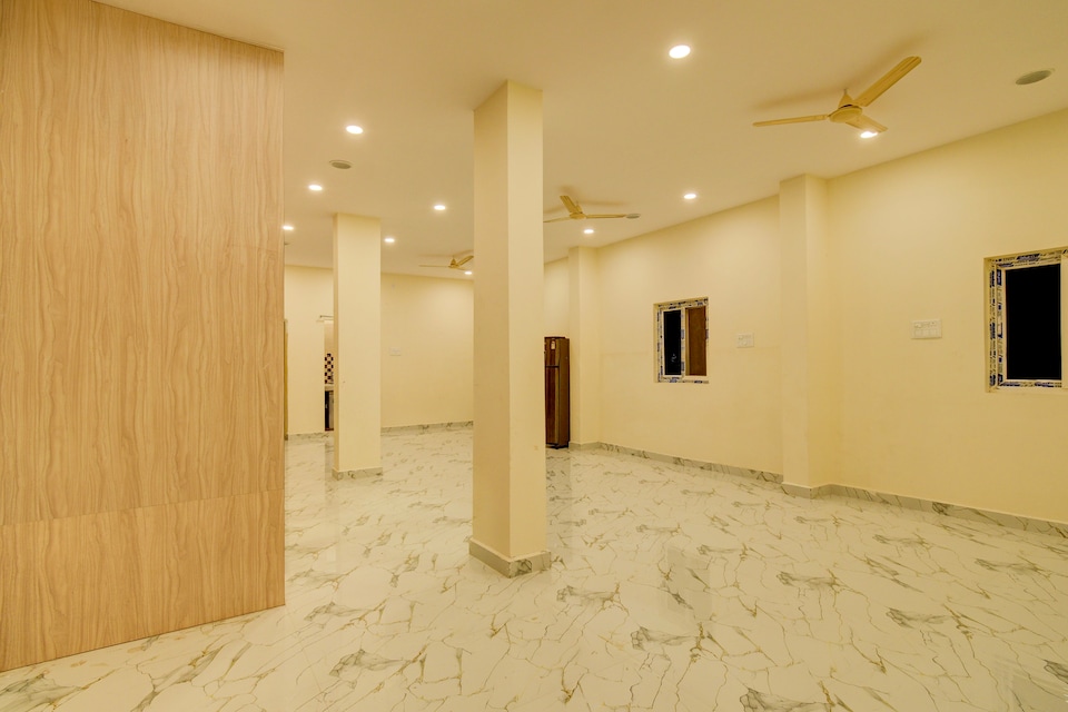 Super Hotel O PNR CONTINENTAL MOOSAPET, Kukatpally, Hyderabad