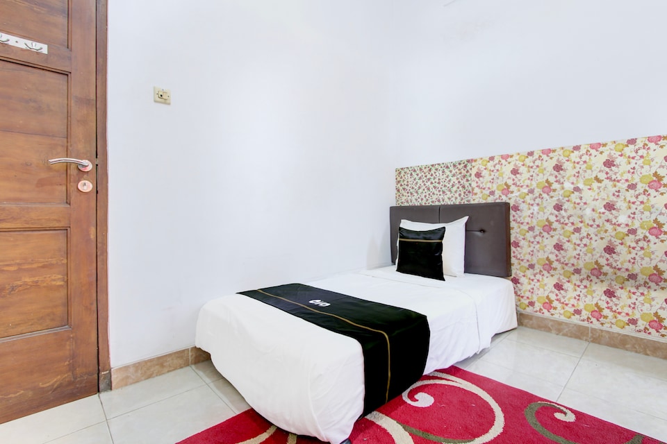 SPOT ON Podomoro Homestay, Maguwoharjo, Yogyakarta