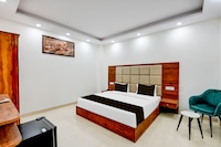 Super Collection O Hotel Evergreen 