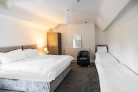 OYO A Better Night Hotel Limited 