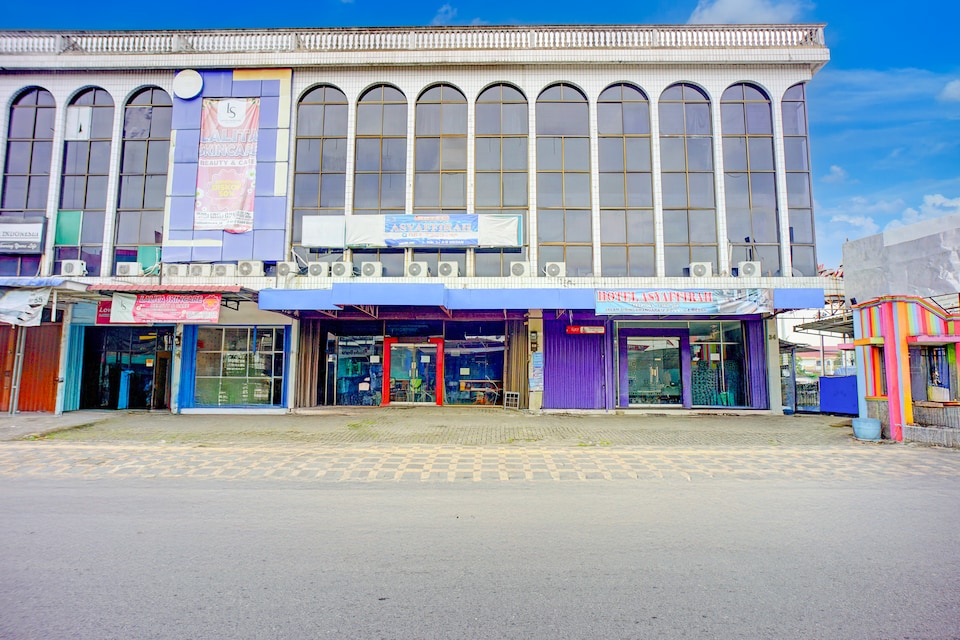 Dancenter Asyaffirah Near Masjid Raya Al Mashun SM Raja Medan, Medan, Medan