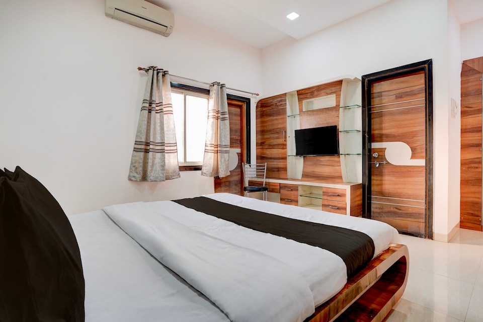 Collection O Alandi Bus Stand Pune Formerly Kaveri Executive Lodging, Pimpri Pune, Pune