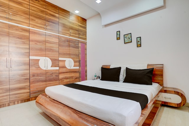 Super Collection O Alandi Bus Stand Pune Formerly Kaveri Executive Lodging