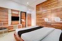 Collection O Alandi Bus Stand Pune Formerly Kaveri Executive Lodging