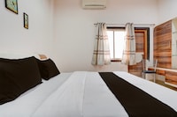 Super Collection O Alandi Bus Stand Pune Formerly Kaveri Executive Lodging