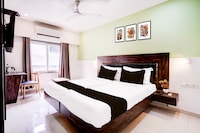 Collection O Navi Mumbai Ghansoli Railway Station