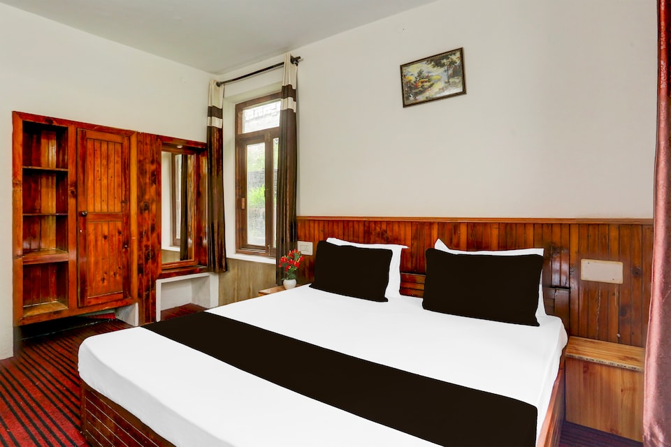 Hotel O Premium Rooms, Old Manali Cluster, Manali