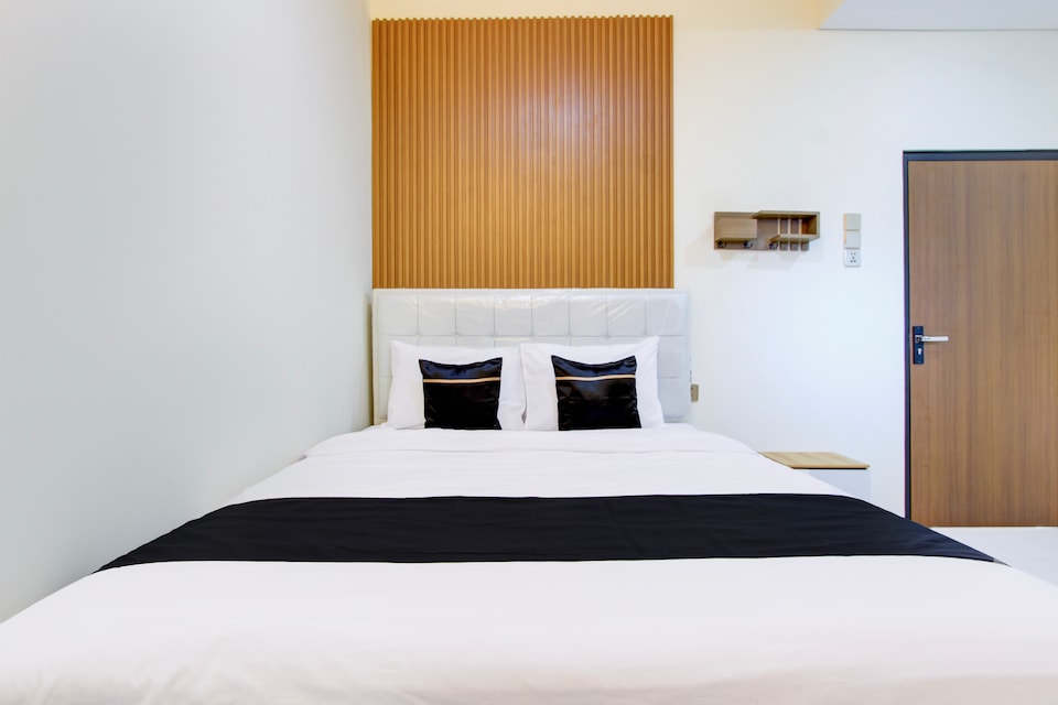 Collection O Solo near Universitas Muhammadiyah Surakarta formerly Kedaton Home, Solo, Solo