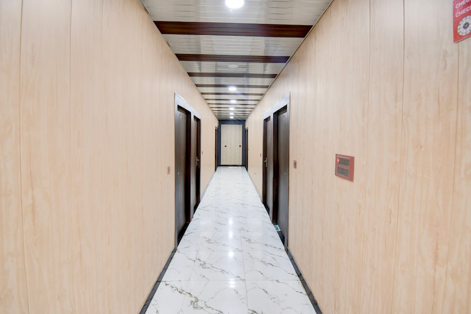 Hotel O Maharaja Hotel, Gorakhnath Gorakhpur, Gorakhpur