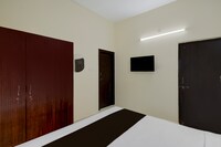 Hotel O Ghatkesar Railway Junction Formerly Kakatiya Grand