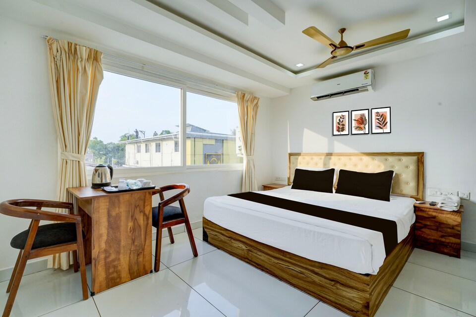 Hotel O #4, Kaloor Kochi, Kochi