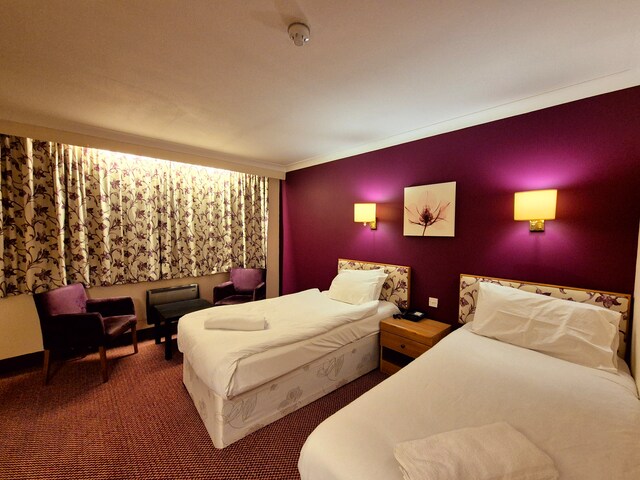 Boston Supreme Hotel