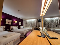 Boston Supreme Hotel