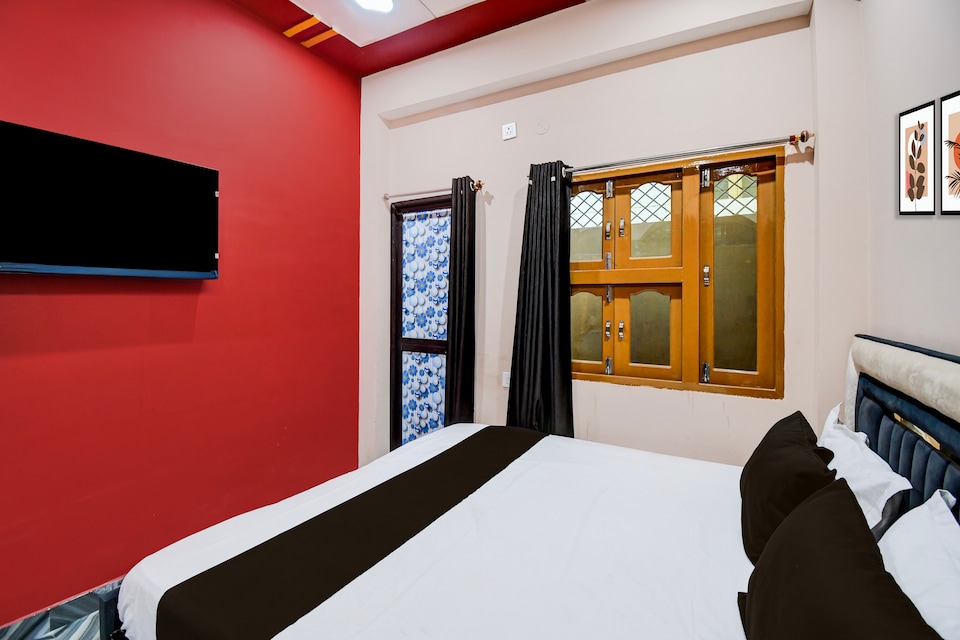Hotel O The Lavish Landmark, Danapur, Patna