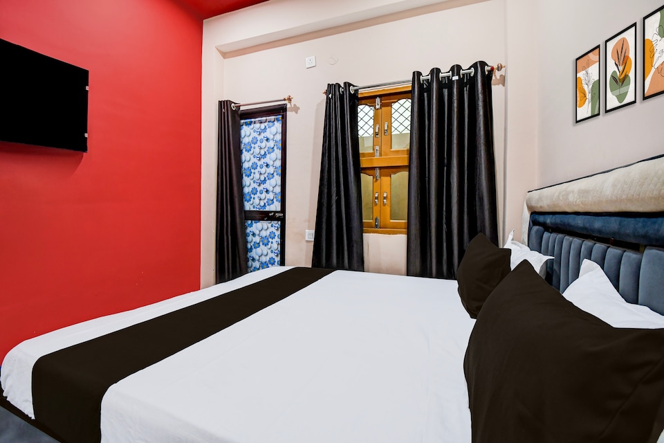 Hotel O The Lavish Landmark, Danapur, Patna