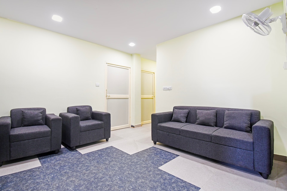 Hotel O Hilton Inn, VaniVihar Bhubaneswar, Bhubaneswar