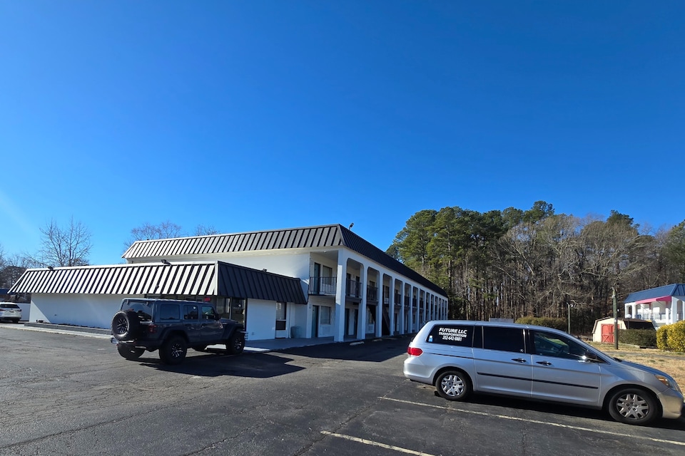 Sunrise Inn By OYO Newport News US-60, Newport News VA, Newport News PA