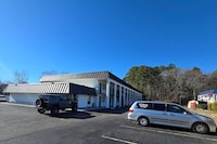 Sunrise Inn By OYO Newport News US-60