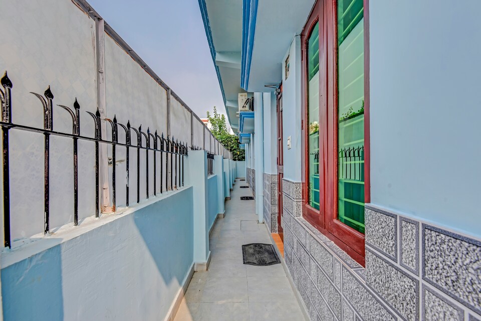 POP 83519F Hotel Pragya Inn, Tikonia Haldwani, Haldwani