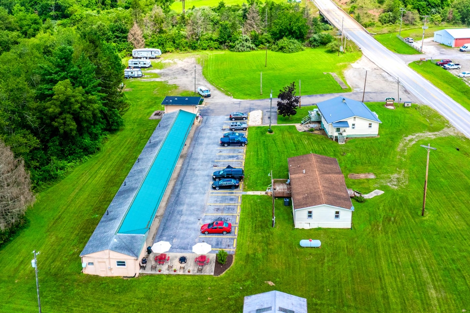 Cadiz Motel by OYO on route 250, Cadiz OH, Cadiz OH