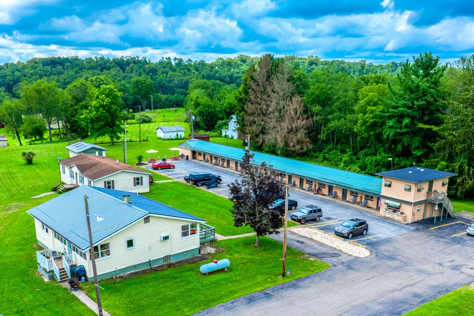 Cadiz Motel by OYO on route 250, Cadiz OH, Cadiz OH