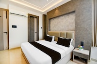 Super Townhouse Oak Ratanpur Panki
